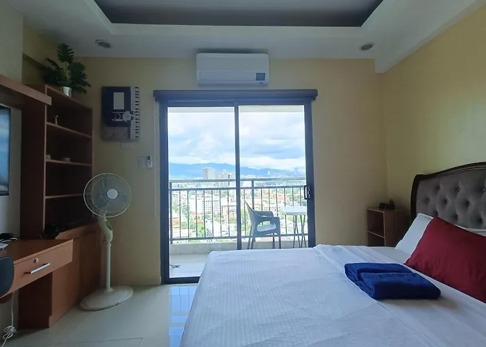 Balcony Panorama For Workcation Couple
