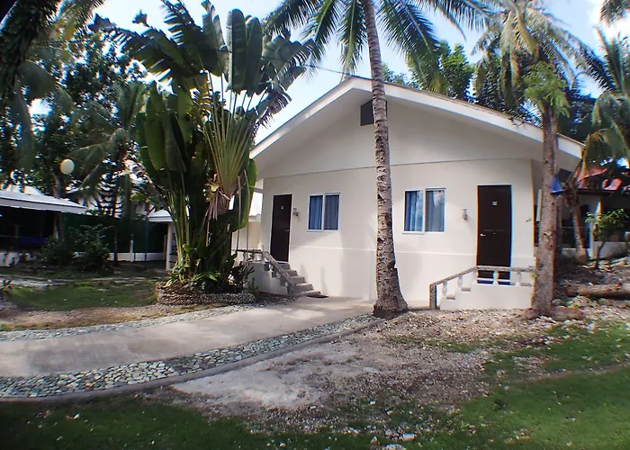 Pescadores Suites Moalboal