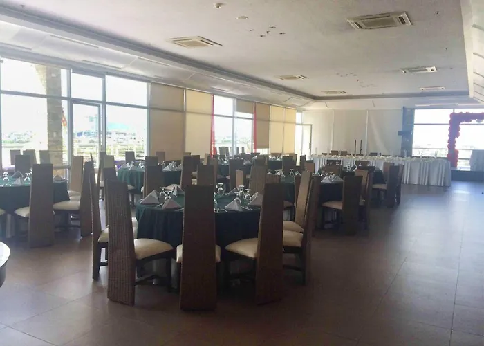 Robinland Residences - Hostel