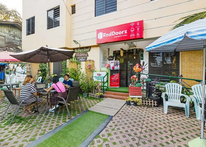 Reddoorz @ Zapatera Cebu