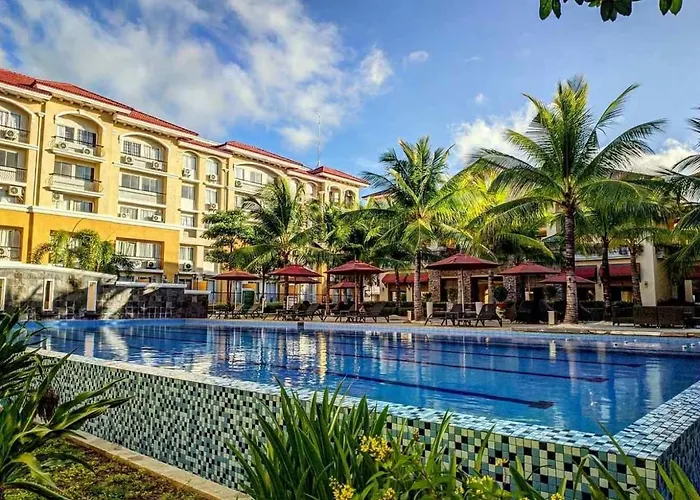 Resort-Style 3Br Retreat In Sanremo Oasis