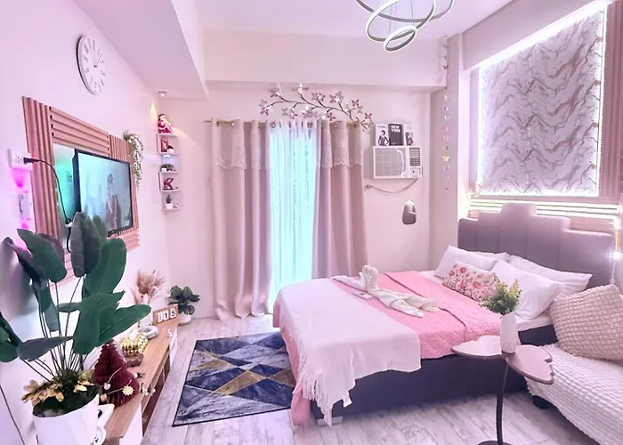 Fyangz Mini Karaoke Condo Staycation
