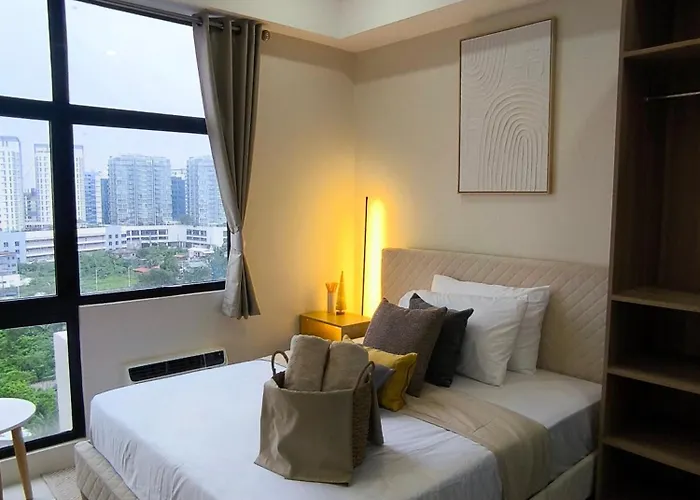 Bh Urbansky Condo