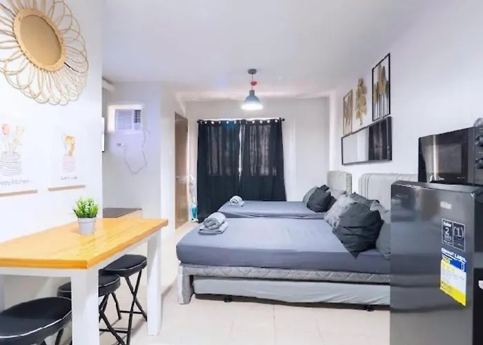 Plumera Condo Near Airport Malls & Schools With Elevator223