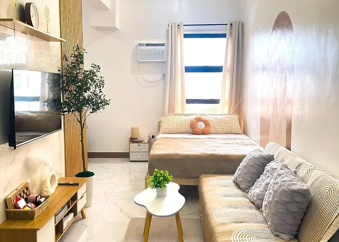 Casa Solaya At Royal Oceancrest Condominium Mactan