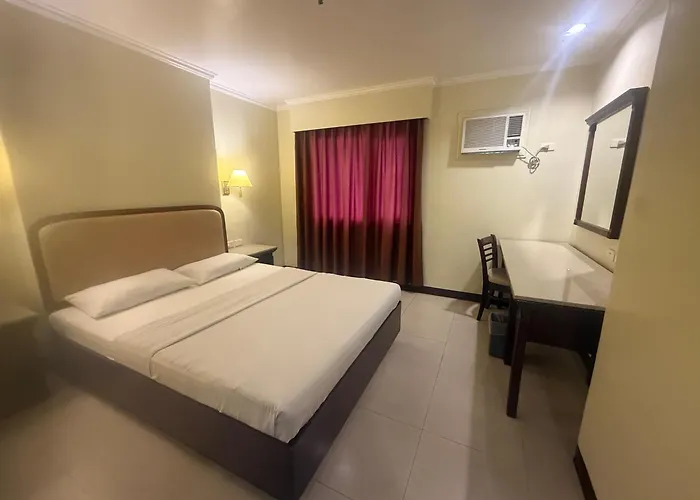 Diplomat Hotel