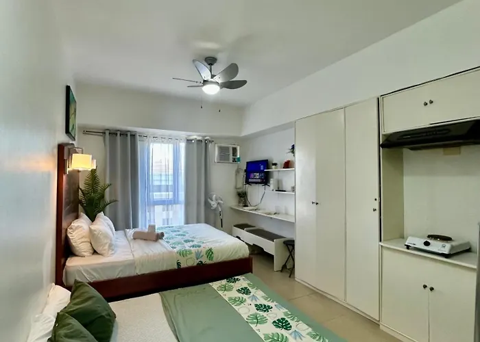 Deluxe Family Studio Unit In Avida Riala T2