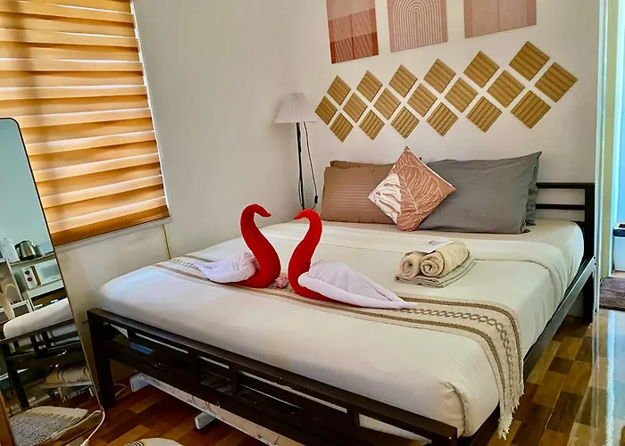 Olango Island-Tiny Guest House Fully Furnished With Hot Shower, Washer, Wi-Fi, Netflix & King Bed S&E-3
