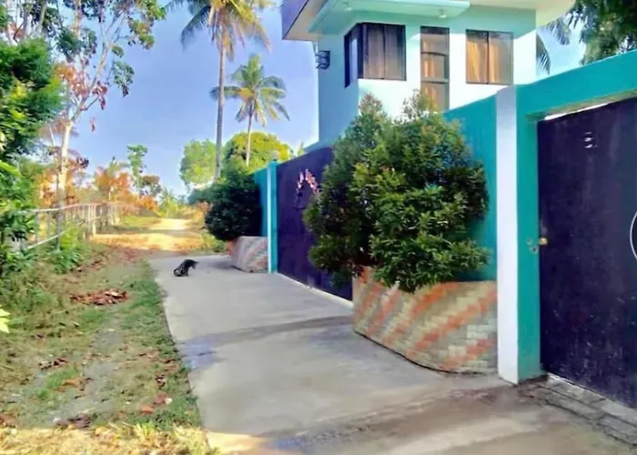 Lucenas B&B Near Maravilla White Sand Beach