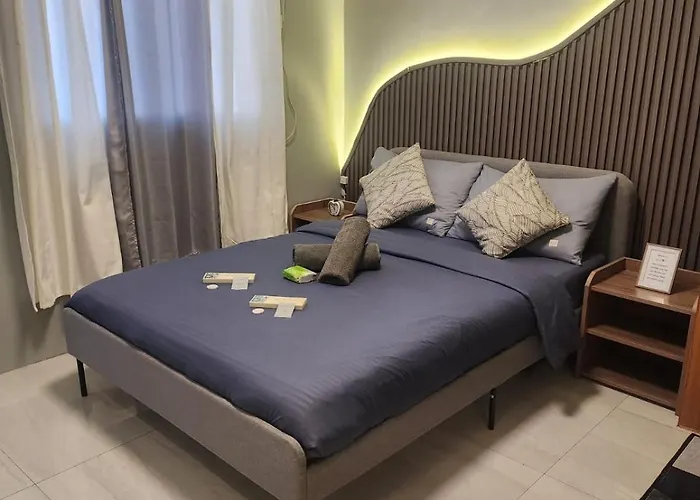 Ohhlala Cozy Corner At Royal Oceancrest Mactan