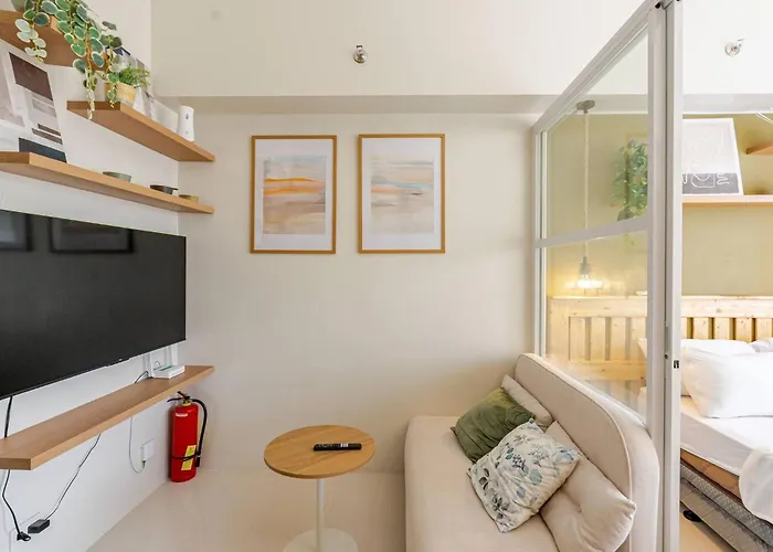 Cozy And Nature-Inspired Studio Unit