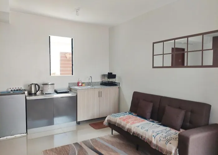 Townhouse At City Of Naga, Cebu