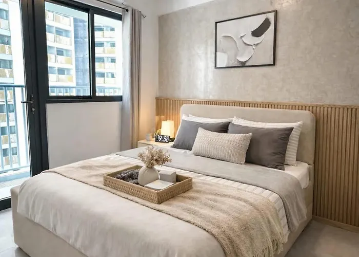 City Clou Muji Inspired Studio Unit