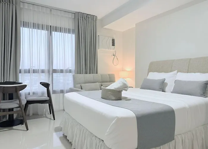 Luxe City Studios Near Mall, Jtower Residences