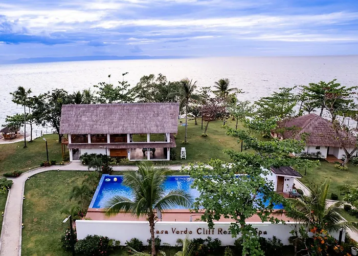 Casa Verde Cliff Resort & Spa