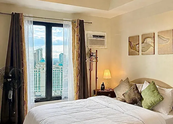 Peaceful Studio At The Median - City Skyline View, Short Walk To It Park