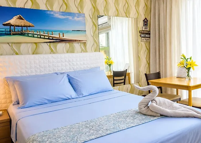 Stay & Fly At Amani Grand Resort Residences 3 Guests 5-Min Airport Pool Fast Wifi Netflix