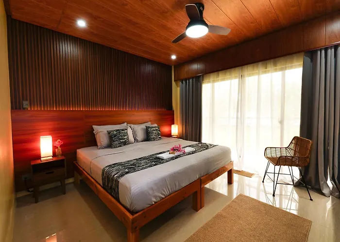 Southseas Beach Resort And Dive Center