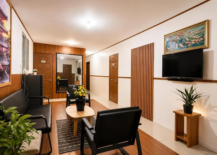 Axis Pension Hotel