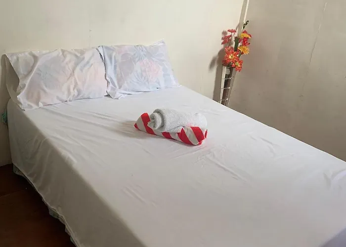 Flordeliza Budget Tourist Inn
