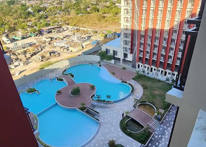 Jearl Cozy And Homey Penthouse With Balcony At Primeworld District Mactan Tower P
