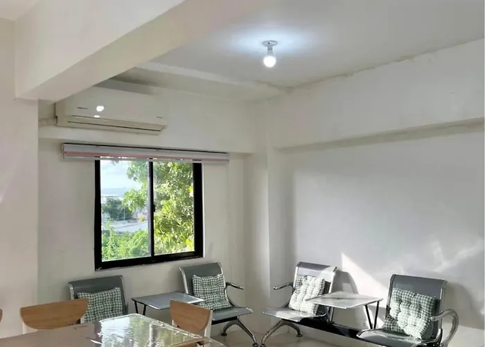 Xu Simple Stay With Balcony