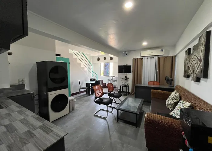 Wanderers Backpacker Condotel