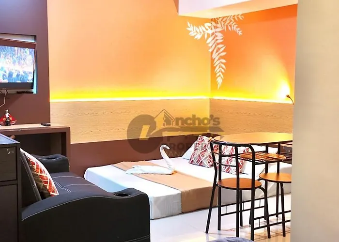 Horizons 101 Corner Unit Premium Studio