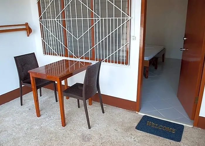 Divers Lodge