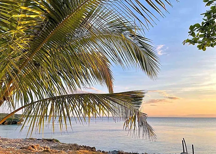 Casa Verde Cliff Resort & Spa