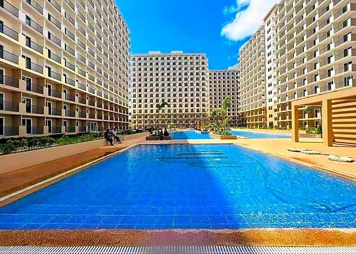 Marynel Suites