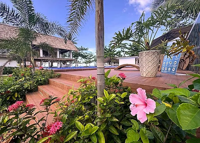 Casa Verde Cliff Resort & Spa