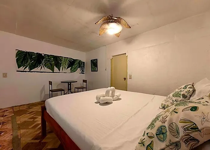 5R Tourist Inn & Restaurant