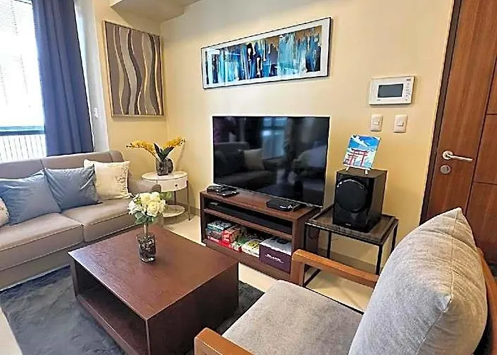 Goldngray Residences