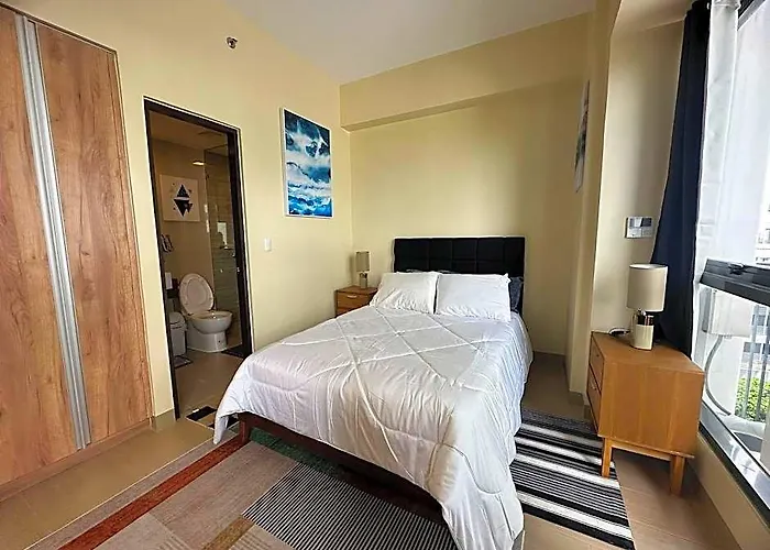 Goldngray Residences