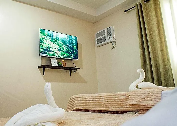 Cozy Studio Unit At Persimmon