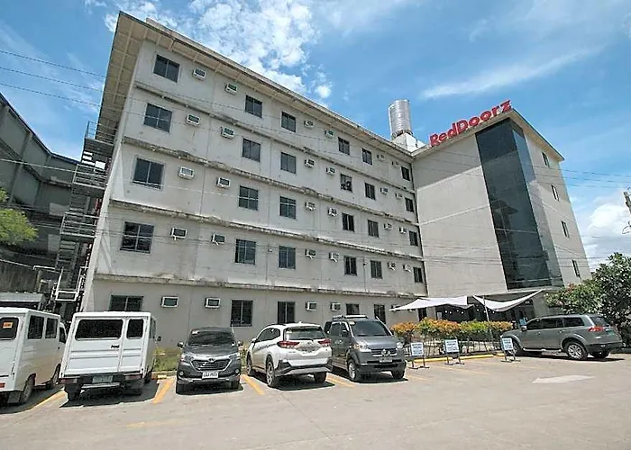 Reddoorz @ Insular Square Mandaue City