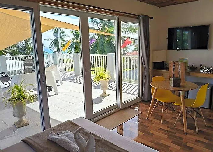 Bella'S Guest House