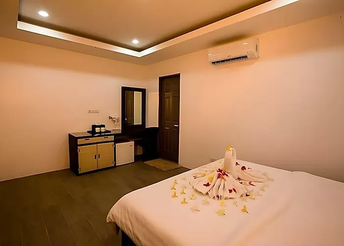Edello Resort & Pool Villa