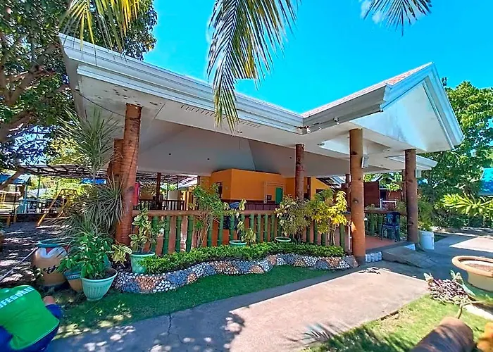 Reddoorz At Villa Asela A Garden Resort Cordova Former Reddoorz Near Gaisano Grand Cordova