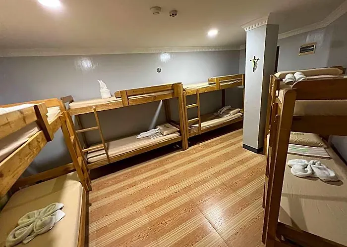 Ging Ging Tourist Inn