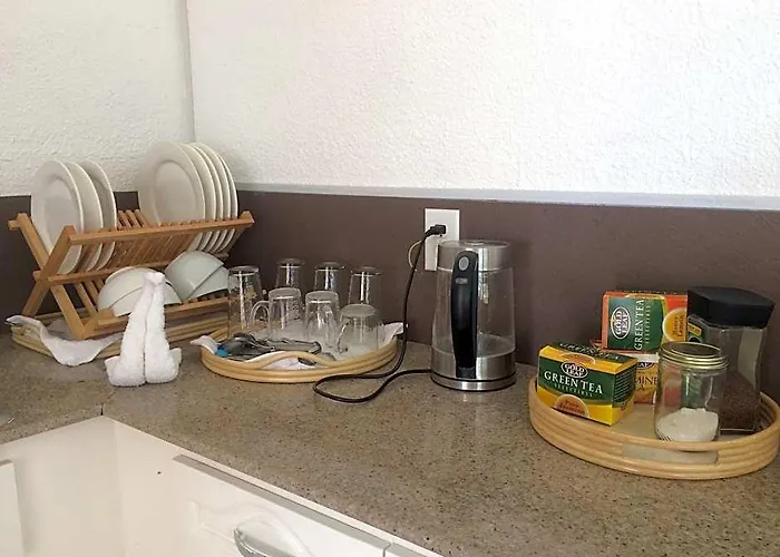 Mariana Guesthouse In Panagsama Beach