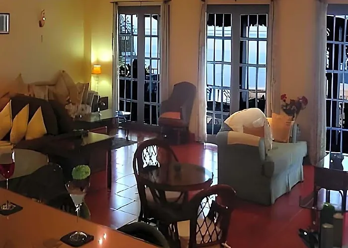 Las Flores Hotel