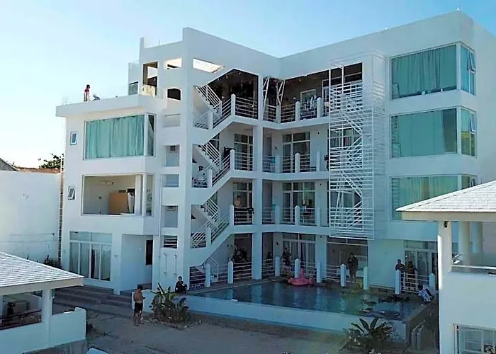 Sugarsea Inn & Dive Shop
