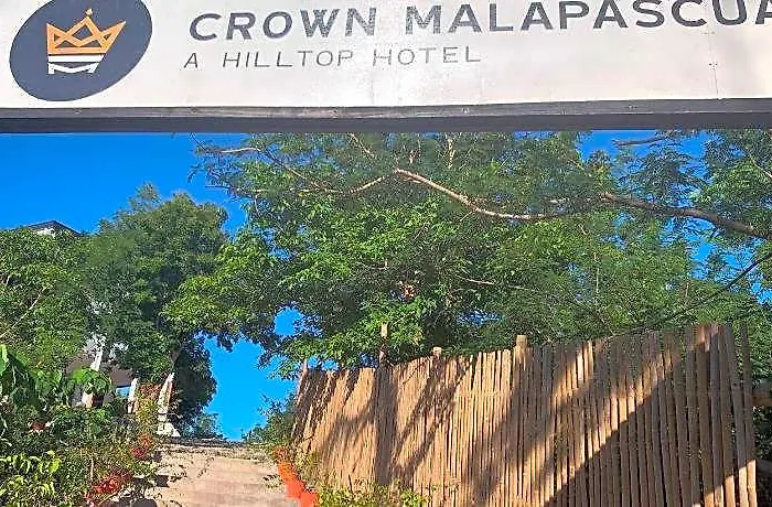 Crown Malapascua