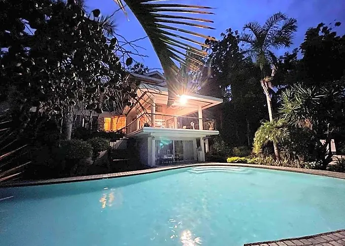 Robinland Vacation Home