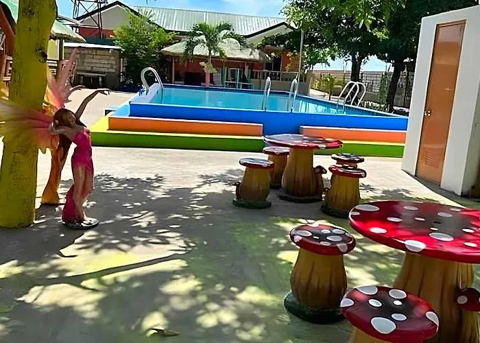 Bubbly Seaview Beach Resort