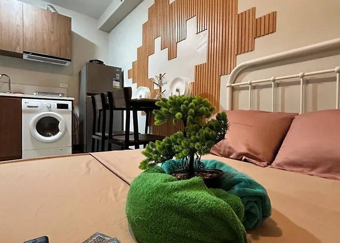 Aesthetic, Cozy And Modern Pool And Seaview Condo In Mactan Saekyung Phase 3