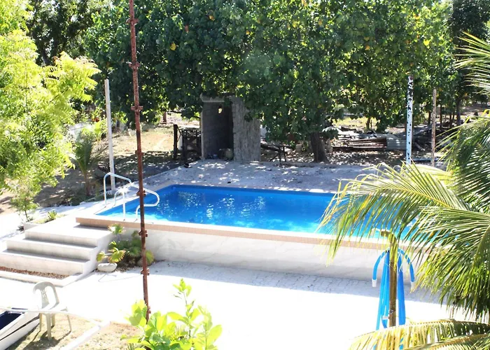 Quad House - Olang Island