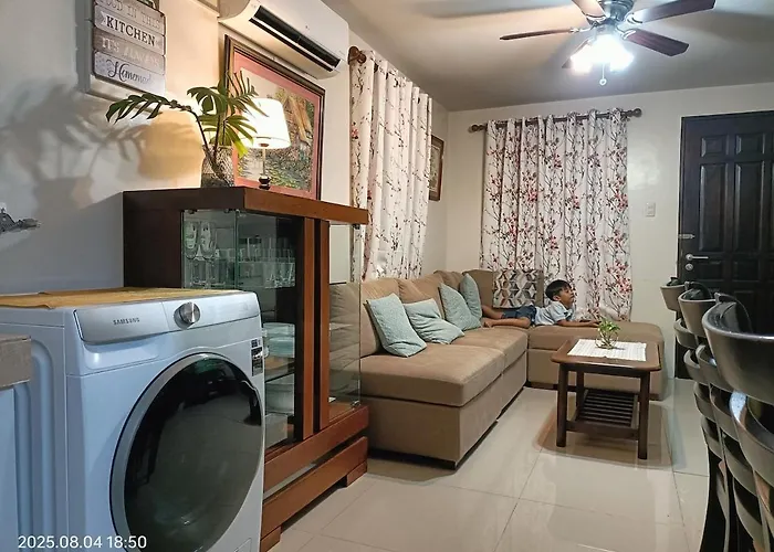 Modern 3Br Home Near Cclex & Airport